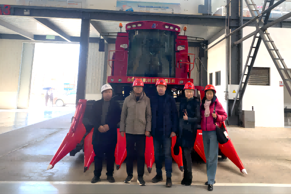 Russian customers visit Jianghua Machinery