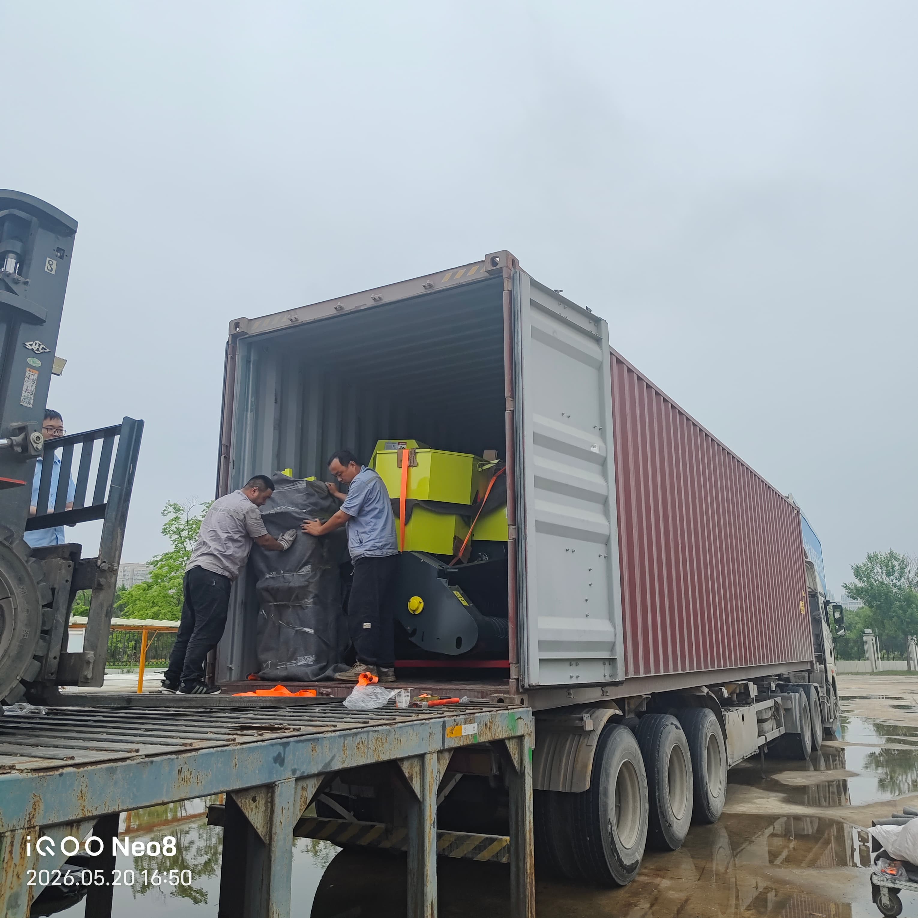 container 1.jpg